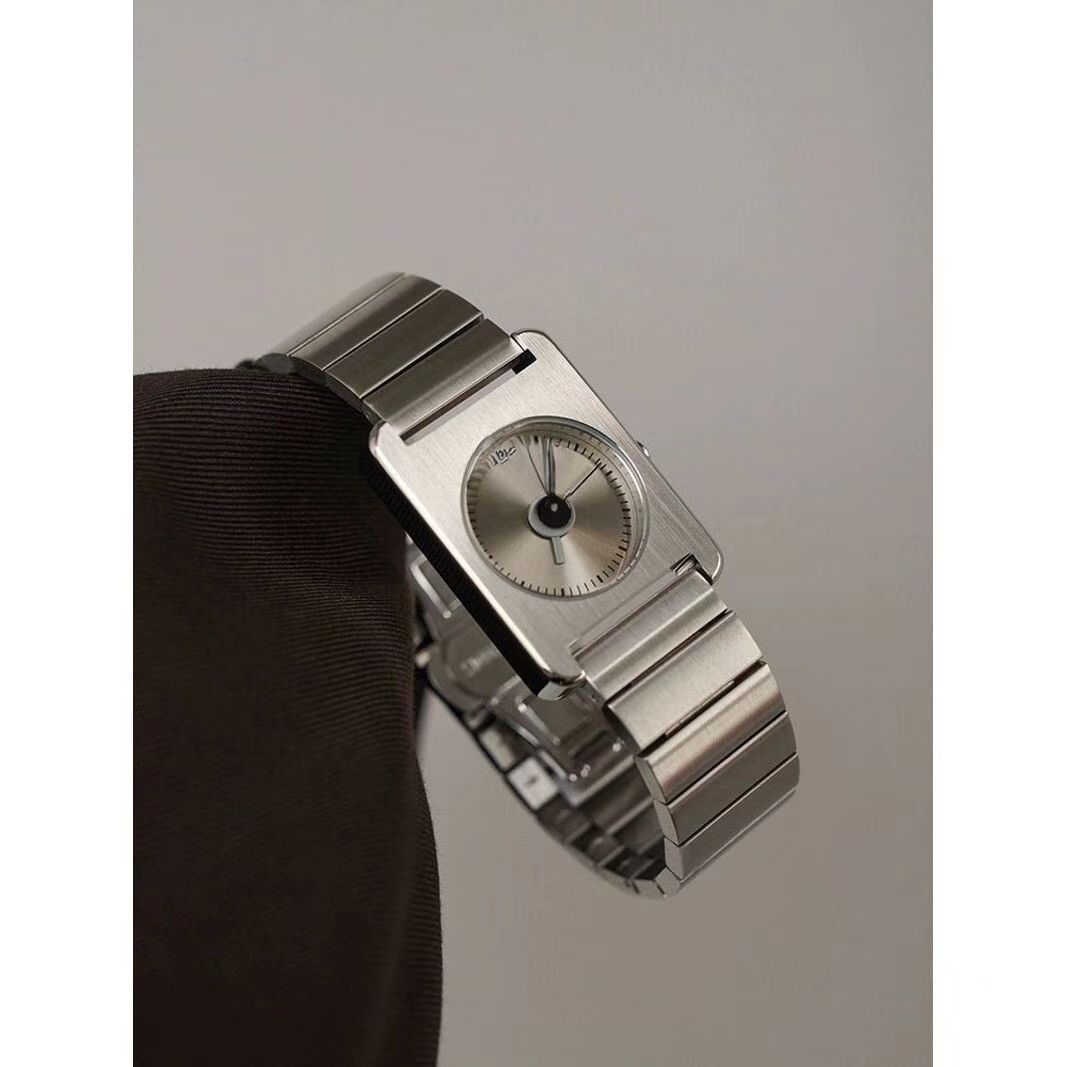 Women's Watch Fashionable Simple Temperamental Minority Versatile Women's Watch